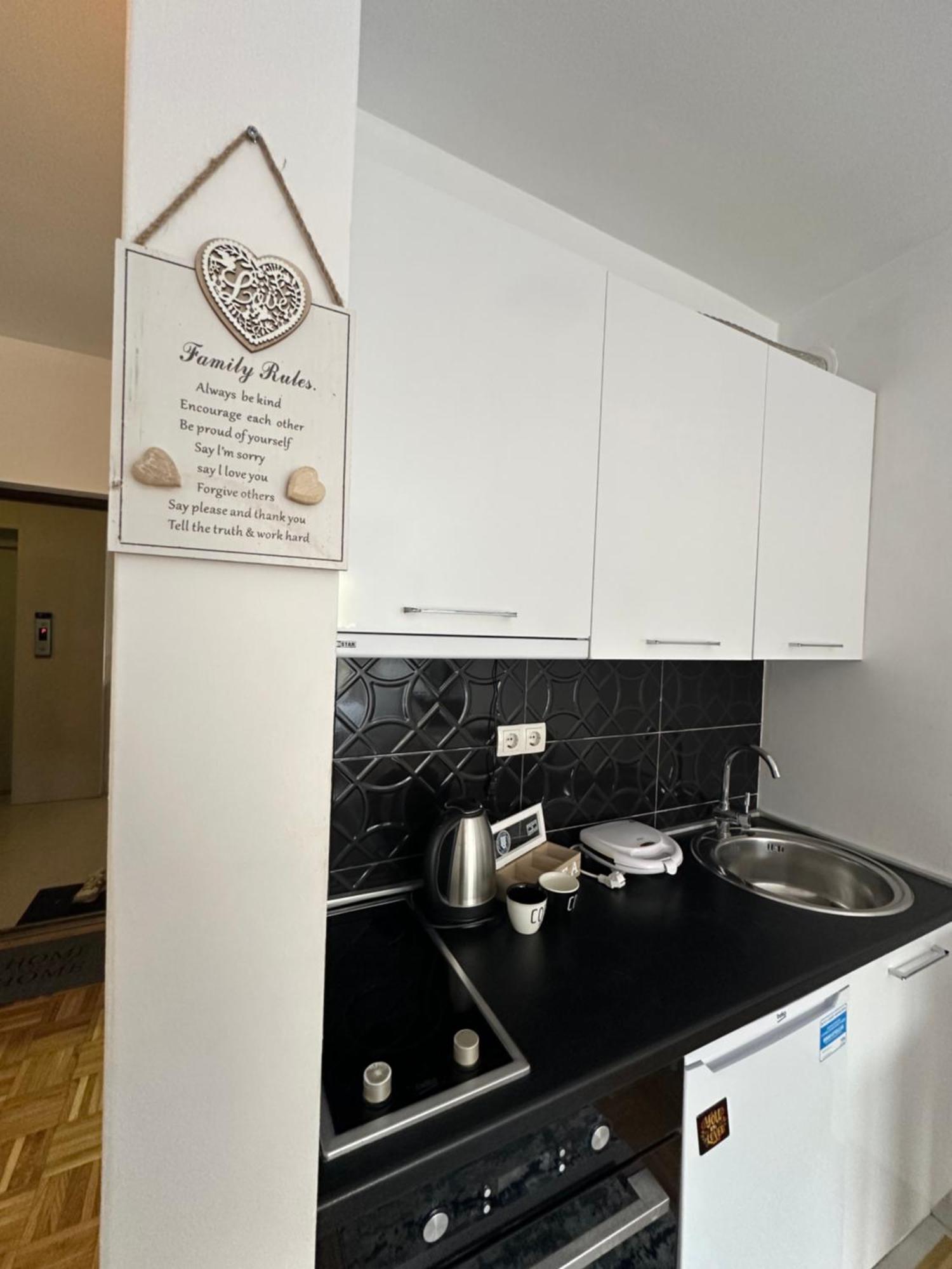 Apartment Guri Priština Exteriér fotografie